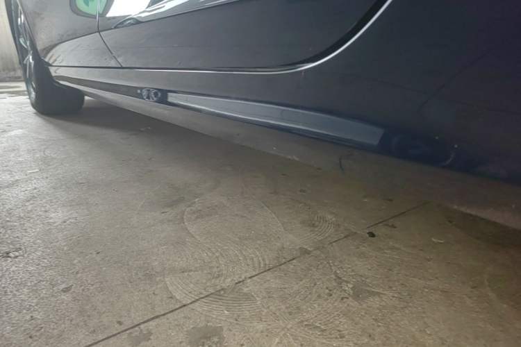 Used BYD Qin PLUS 2024 HONOR Edition DM-i 55KM Leading Model Left Side Sill