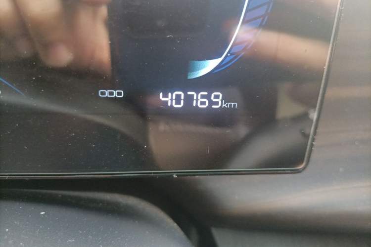 Used BYD Qin PLUS 2024 HONOR Edition DM-i 55KM Leading Model Odometer Close Up