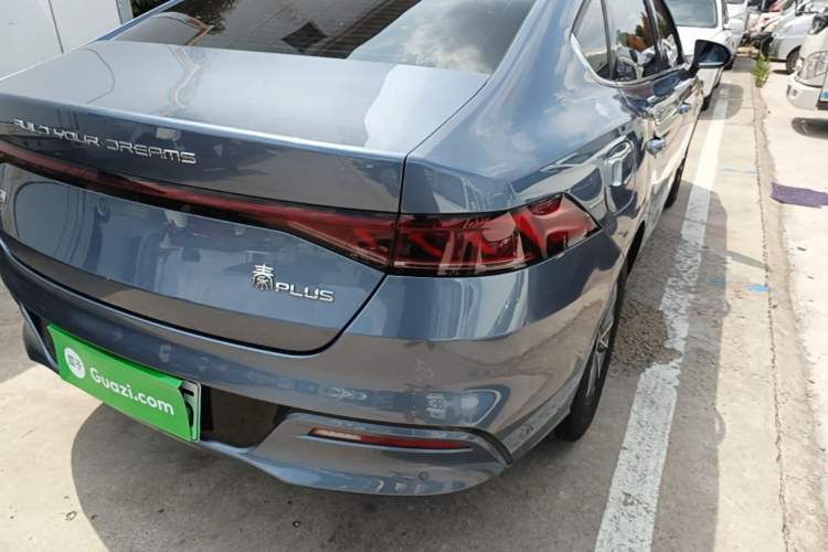 Used BYD Qin PLUS 2024 HONOR Edition DM-i 55KM Leading Model Right Rear Taillight