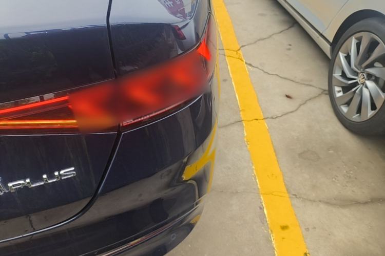 Used BYD Qin PLUS 2024 HONOR Edition DM-i 55KM Leading Model Right Rear Taillight