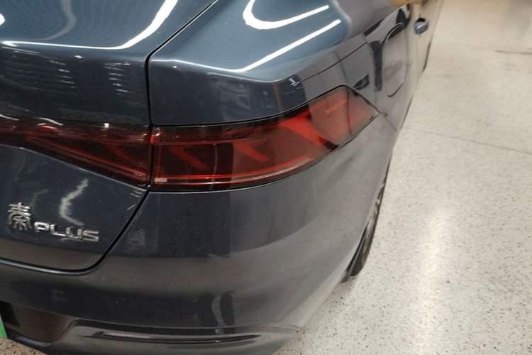 Used BYD Qin PLUS 2024 Honor Edition EV 420KM Leading Model Right Rear Taillight
