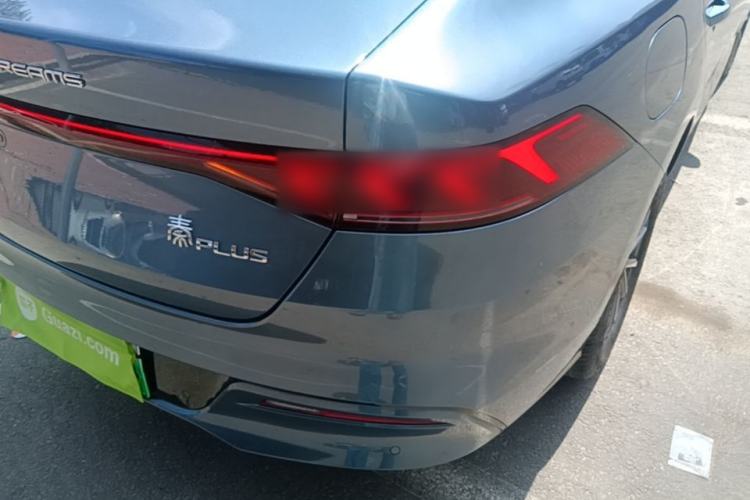 Used BYD Qin PLUS 2024 HONOR Edition DM-i 55KM Leading Model Right Rear Taillight