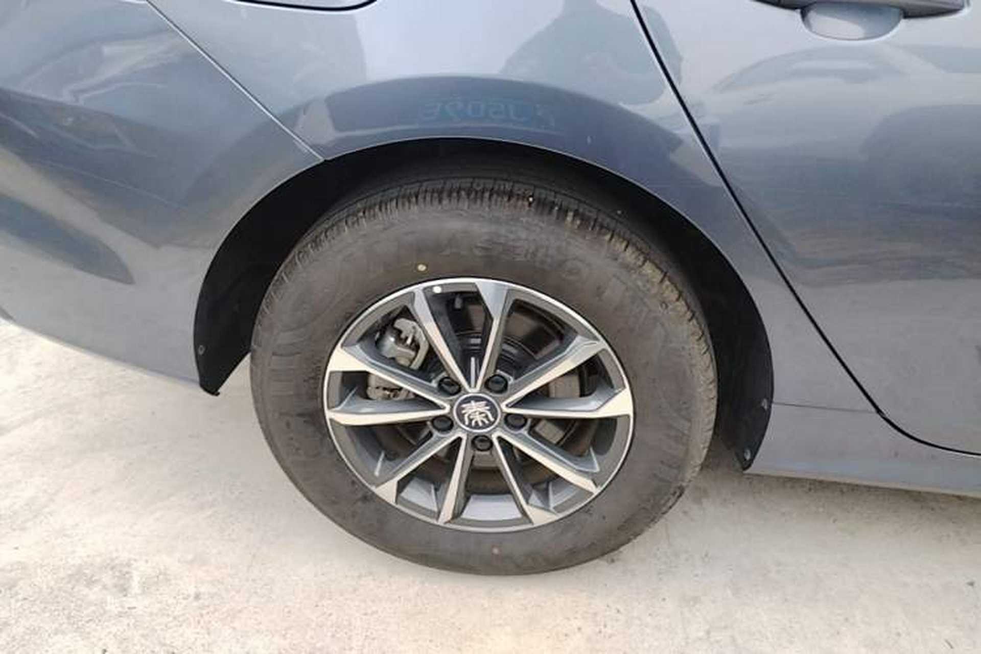 Used BYD Qin PLUS 2024 HONOR Edition DM-i 55KM Leading Model Right Rear Wheel Hub