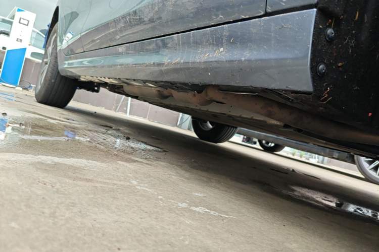 Used BYD Qin PLUS 2024 HONOR Edition DM-i 55KM Leading Model Right Side Sill