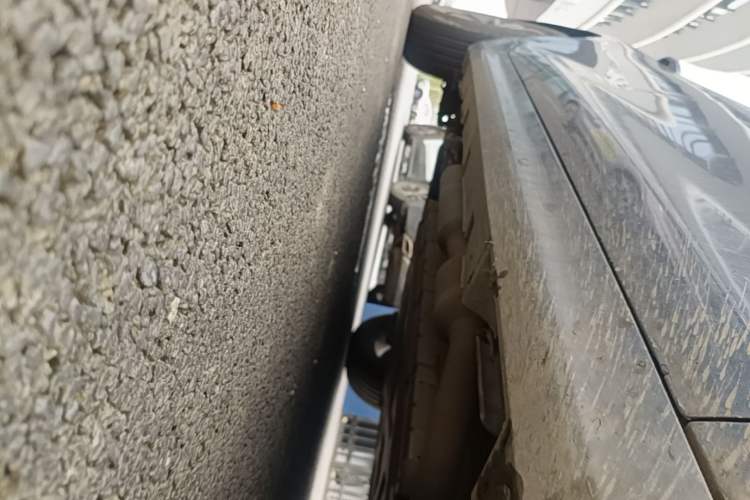 Used BYD Qin PLUS 2024 HONOR Edition DM-i 55KM Leading Model Right Side Sill