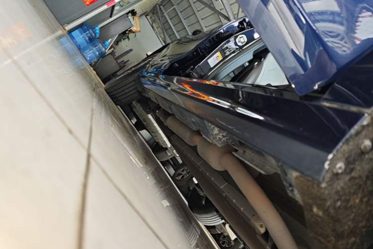 Used BYD Qin PLUS 2024 HONOR Edition DM-i 55KM Leading Model Right Side Sill