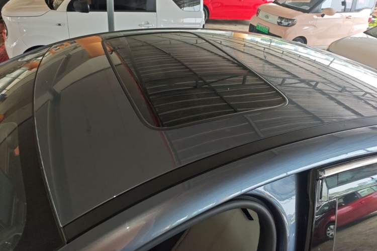 Used BYD Qin PLUS 2024 Honor Edition EV 420KM Beyond Model Roof