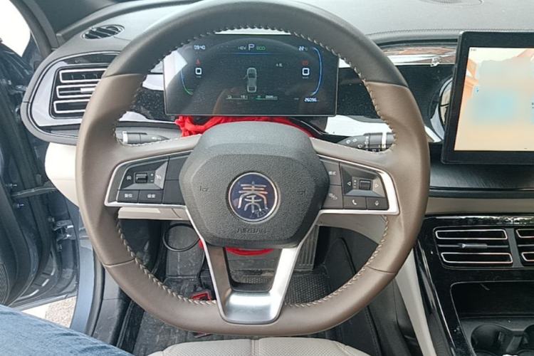 Used BYD Qin PLUS 2024 HONOR Edition DM-i 55KM Leading Model Steering Wheel