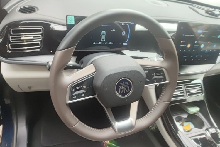 Used BYD Qin PLUS 2024 HONOR Edition DM-i 55KM Leading Model Steering Wheel