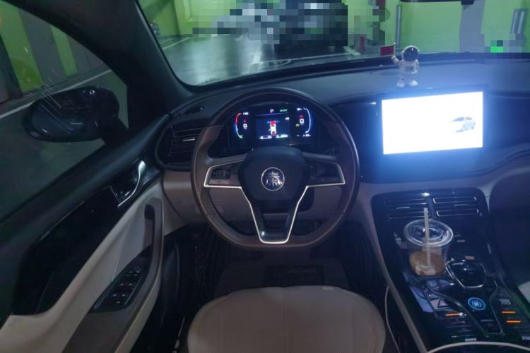 Used BYD Qin PLUS 2024 HONOR Edition DM-i 55KM Leading Model Steering Wheel