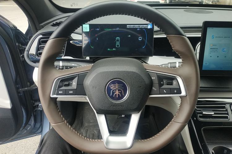 Used BYD Qin PLUS 2024 HONOR Edition DM-i 55KM Leading Model Steering Wheel