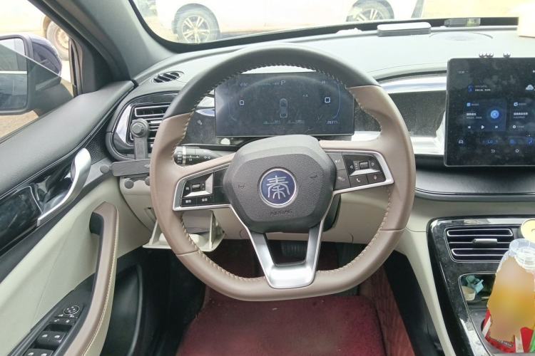 Used BYD Qin PLUS 2024 HONOR Edition DM-i 55KM Leading Model Steering Wheel