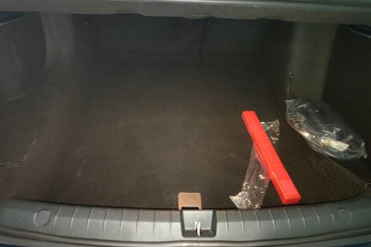Used BYD Qin PLUS 2024 HONOR Edition DM-i 55KM Leading Model Trunk