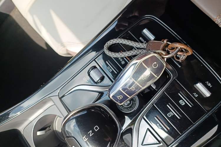 Used BYD Qin PLUS 2024 HONOR Edition DM-i 55KM Leading Model Vehicle Key