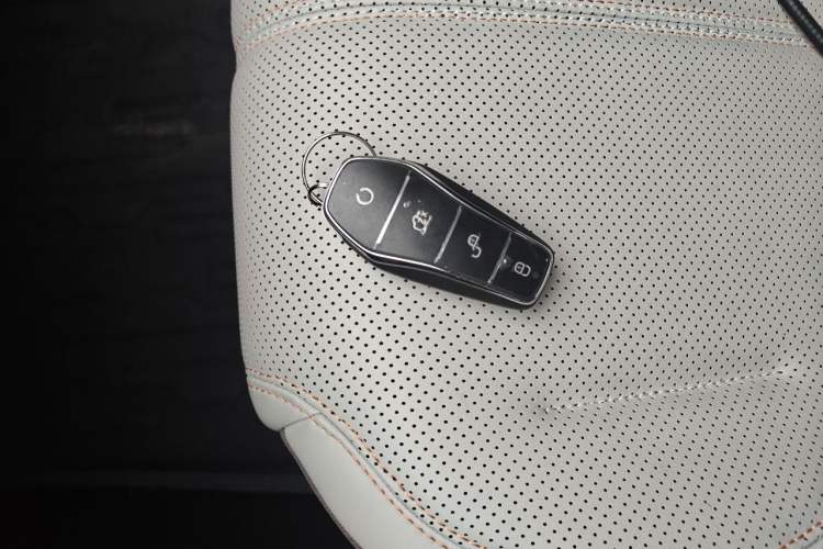 Used BYD Qin PLUS 2024 HONOR Edition DM-i 55KM Leading Model Vehicle Key