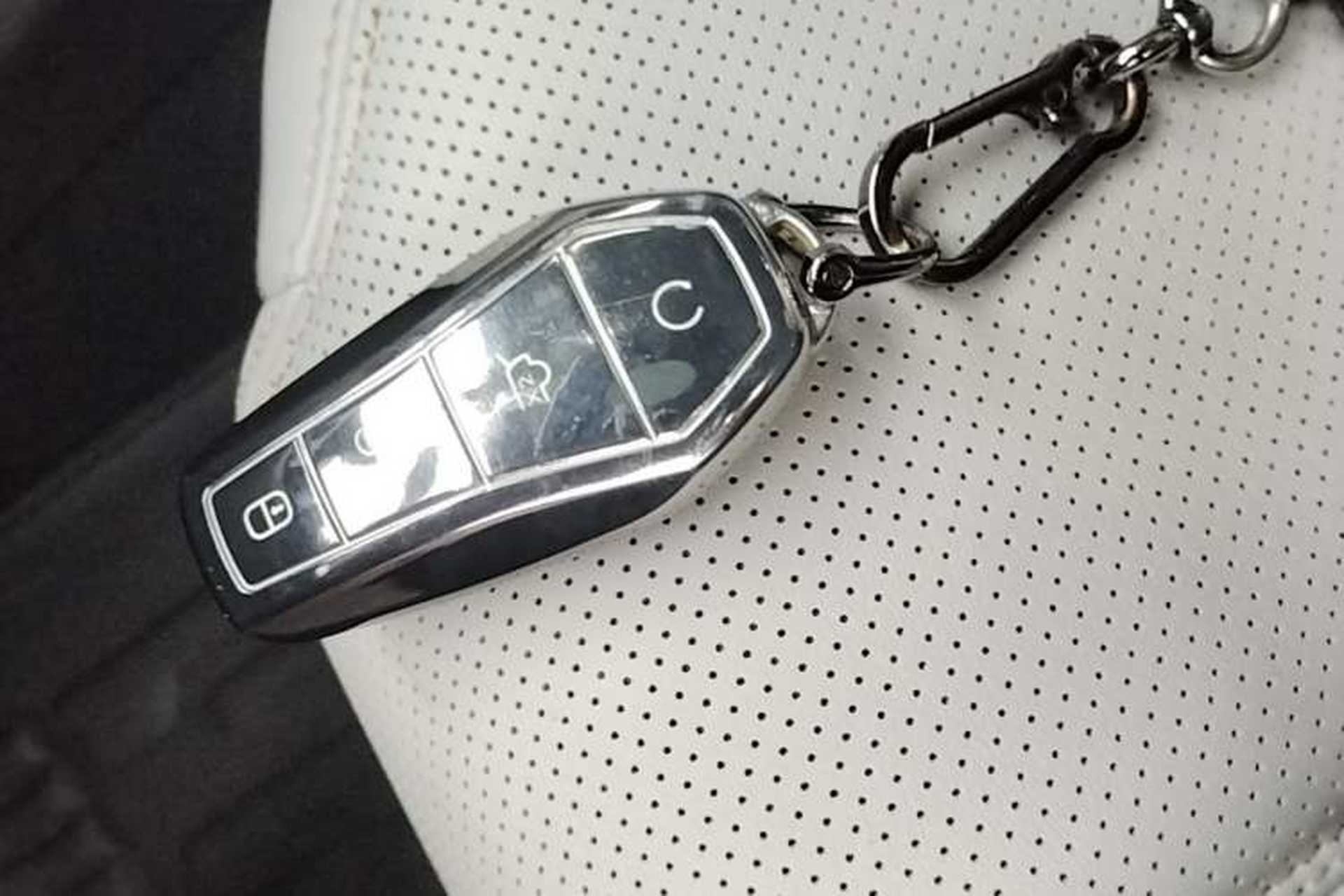 Used BYD Qin PLUS 2024 HONOR Edition DM-i 55KM Leading Model Vehicle Key