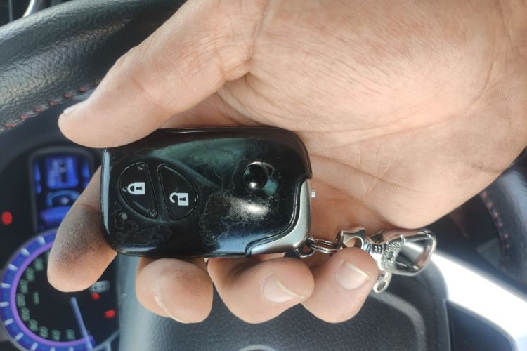 Used BYD Qin PLUS 2024 HONOR Edition DM-i 55KM Leading Model Vehicle Key