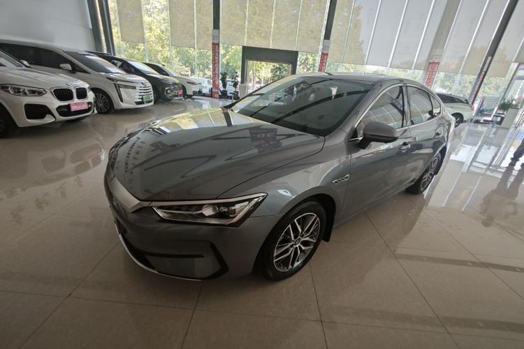 BYD Qin PLUS 2024 Honor Edition EV 420KM Beyond Model