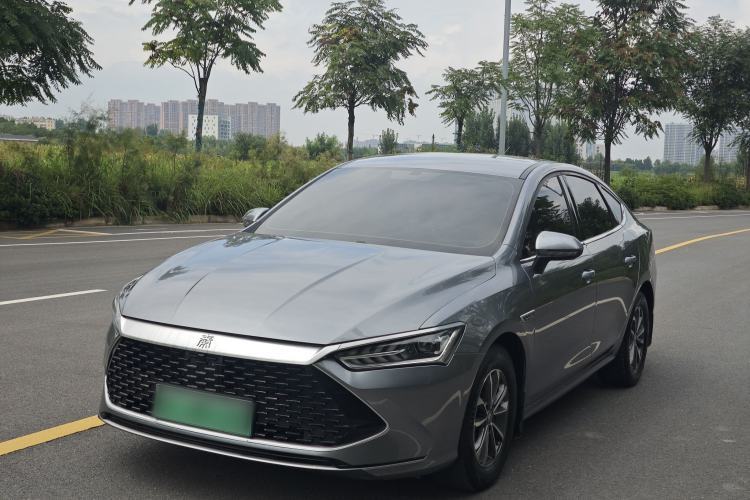 Used BYD Qin PLUS 2024 HONOR Edition DM-i 55KM Leading Model Guazi used car, China used car export, Used car for sale, Used cars, Cheapest cars for sale