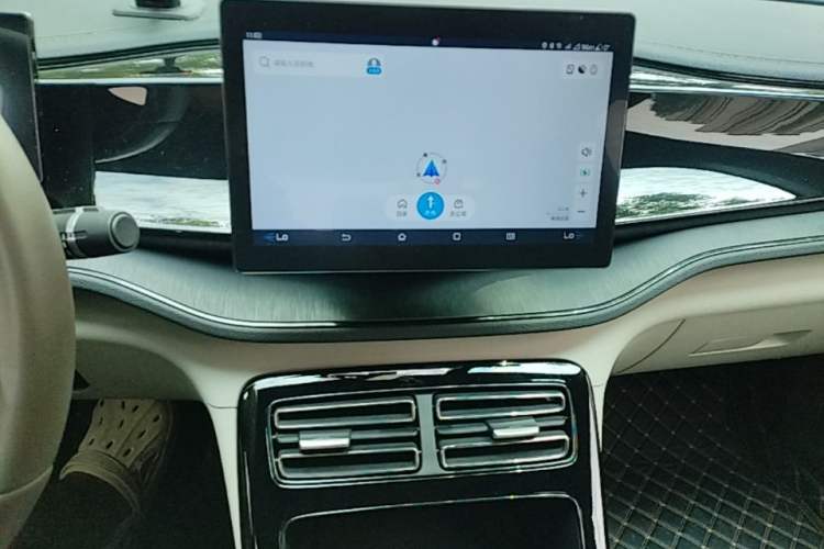 Used BYD Qin PLUS 2024 HONOR Edition DM-i 55KM Leading Model Audio And AC Panel