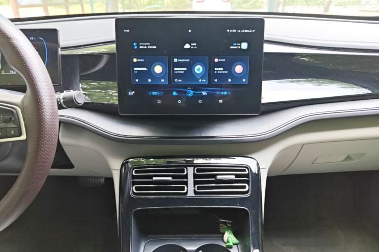 Used BYD Qin PLUS 2024 HONOR Edition DM-i 55KM Leading Model Audio And AC Panel
