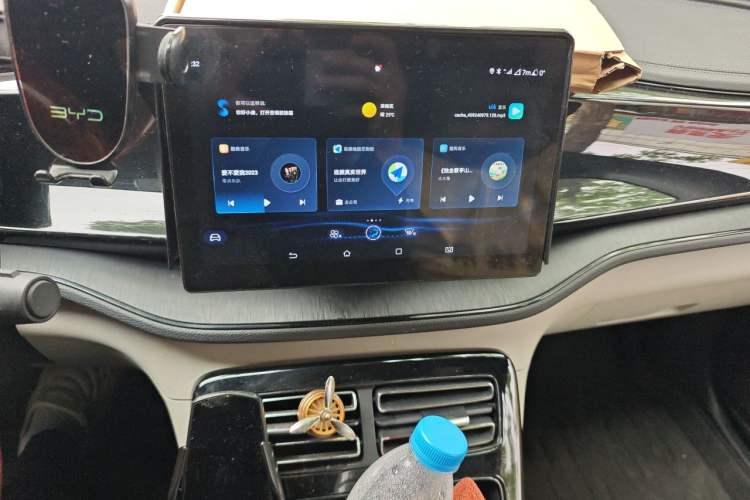 Used BYD Qin PLUS 2024 HONOR Edition DM-i 55KM Leading Model Audio And AC Panel