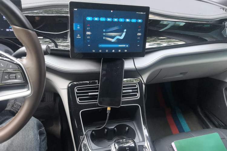 Used BYD Qin PLUS 2024 Honor Edition EV 510KM Leading Model Audio And AC Panel