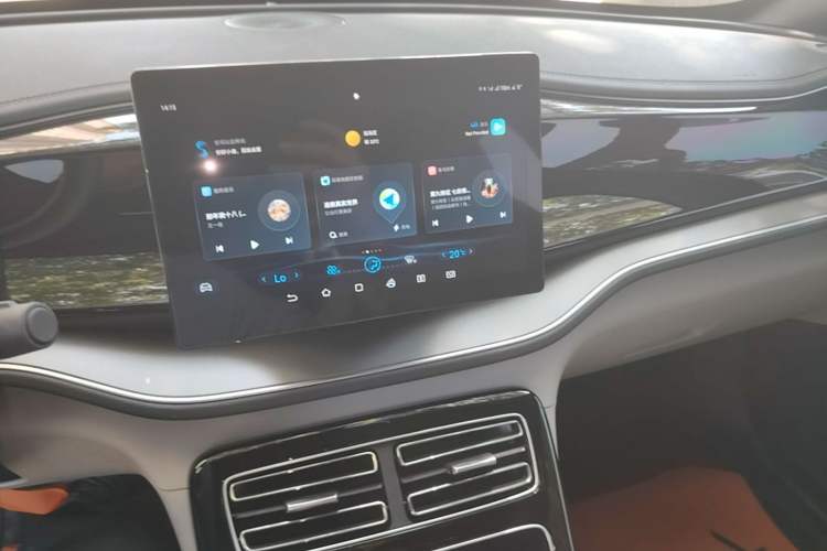 Used BYD Qin PLUS 2024 Honor Edition EV 510KM Beyond Model Audio And AC Panel