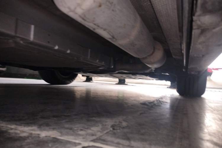 Used BYD Qin PLUS 2024 HONOR Edition DM-i 55KM Leading Model Chassis Front