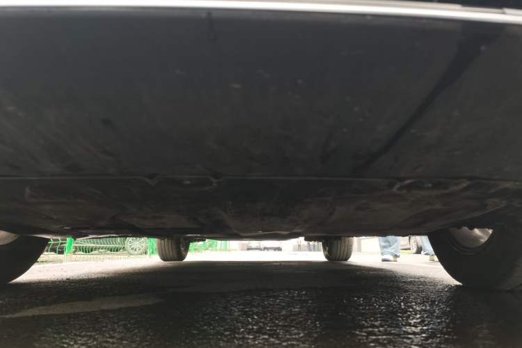 Used BYD Qin PLUS 2024 HONOR Edition DM-i 55KM Leading Model Chassis Front