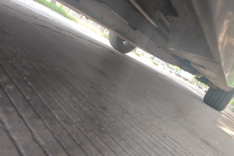 Used BYD Qin PLUS 2024 HONOR Edition DM-i 55KM Leading Model Chassis Front Left