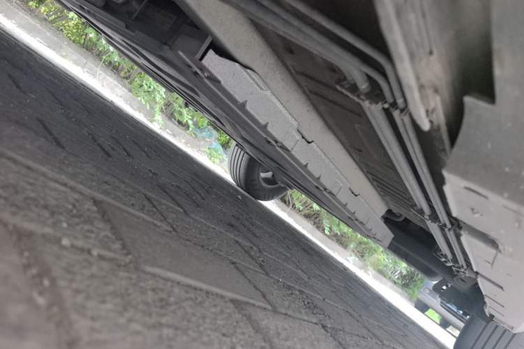 Used BYD Qin PLUS 2024 HONOR Edition DM-i 55KM Leading Model Chassis Front Left
