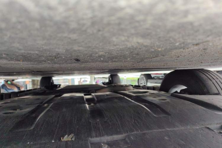 Used BYD Qin PLUS 2024 HONOR Edition DM-i 55KM Leading Model Chassis Front