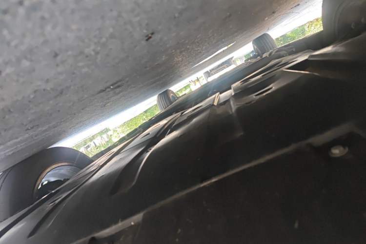 Used BYD Qin PLUS 2024 HONOR Edition DM-i 120KM Leading Model Chassis Front