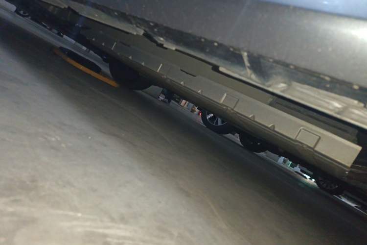 Used BYD Qin PLUS 2024 HONOR Edition DM-i 55KM Leading Model Chassis Rear Left