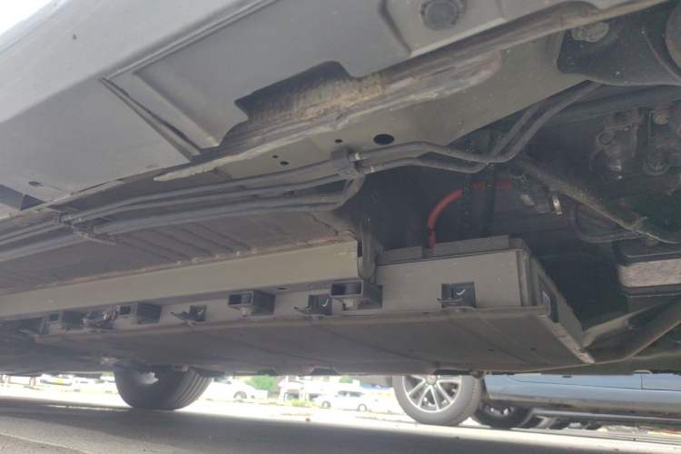 Used BYD Qin PLUS 2024 HONOR Edition DM-i 55KM Leading Model Chassis Rear Left