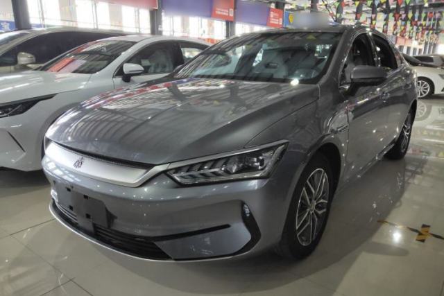 Used BYD Qin PLUS 2024 Honor Edition EV 510KM Excellence Model