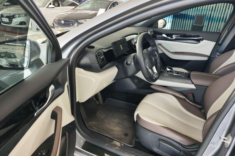 Used BYD Qin PLUS 2024 HONOR Edition DM-i 55KM Leading Model Driver Seat