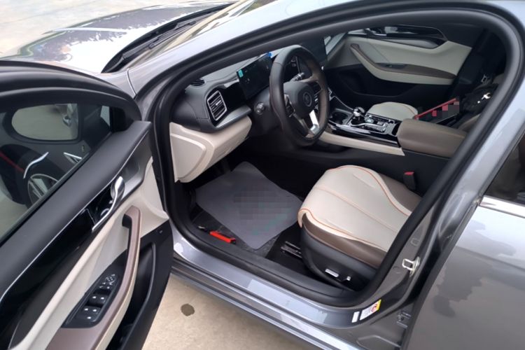 Used BYD Qin PLUS 2024 HONOR Edition DM-i 120KM Beyond Model Driver Seat