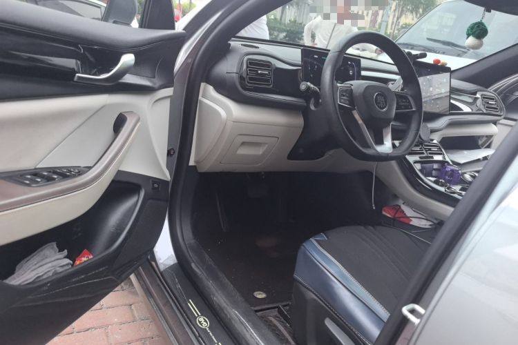 Used BYD Qin PLUS 2024 HONOR Edition DM-i 55KM Leading Model Driver Seat