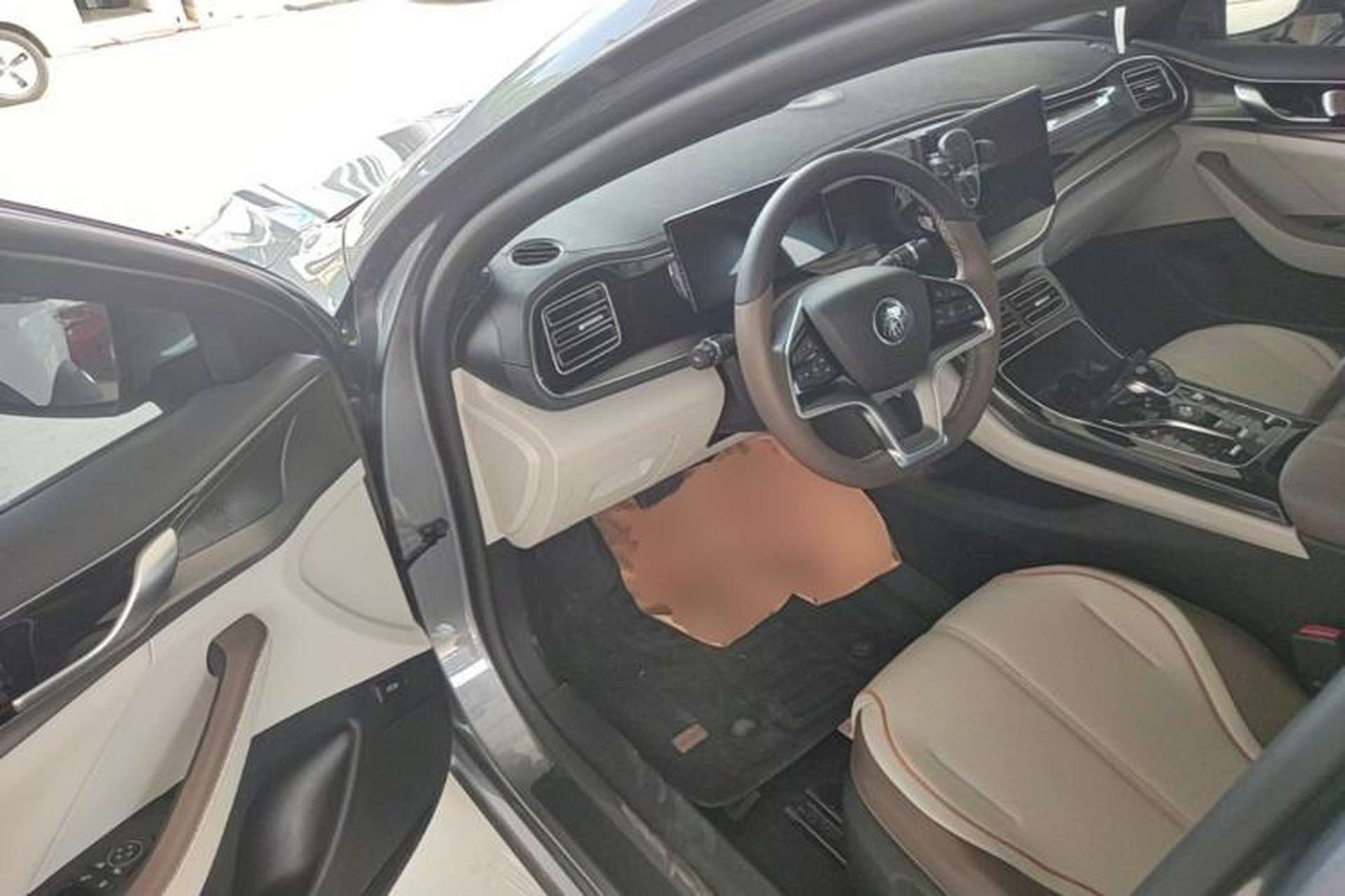 Used BYD Qin PLUS 2024 Honor Edition EV 420KM Leading Model Driver Seat