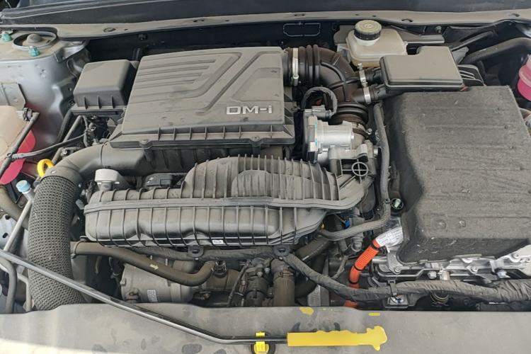 Used BYD Qin PLUS 2024 HONOR Edition DM-i 55KM Leading Model Engine Bay