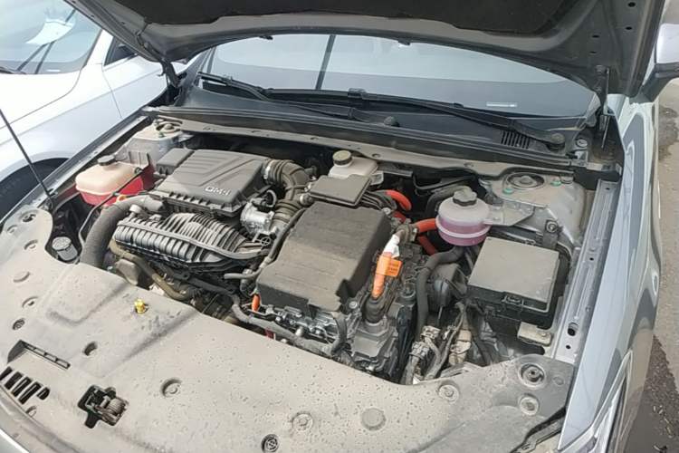 Used BYD Qin PLUS 2024 HONOR Edition DM-i 55KM Leading Model Engine Bay