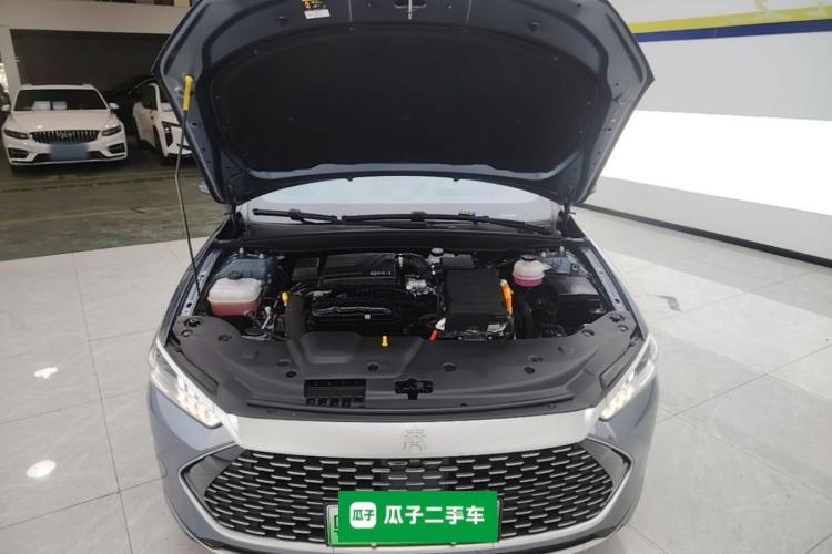 Used BYD Qin PLUS 2024 HONOR Edition DM-i 55KM Leading Model Engine Bay