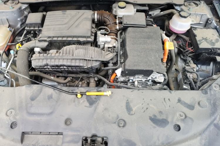 Used BYD Qin PLUS 2024 HONOR Edition DM-i 55KM Leading Model Engine Bay