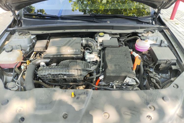 Used BYD Qin PLUS 2024 HONOR Edition DM-i 55KM Leading Model Engine Bay