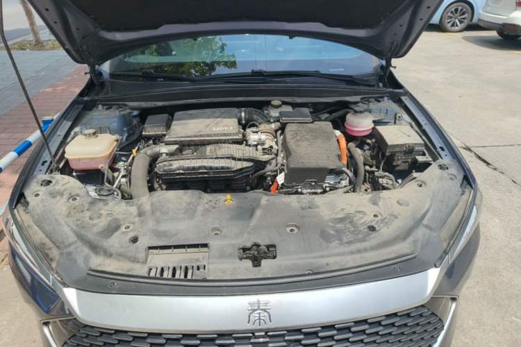 Used BYD Qin PLUS 2024 HONOR Edition DM-i 55KM Leading Model Engine Bay