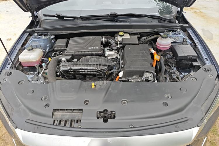 Used BYD Qin PLUS 2024 HONOR Edition DM-i 55KM Leading Model Engine Bay