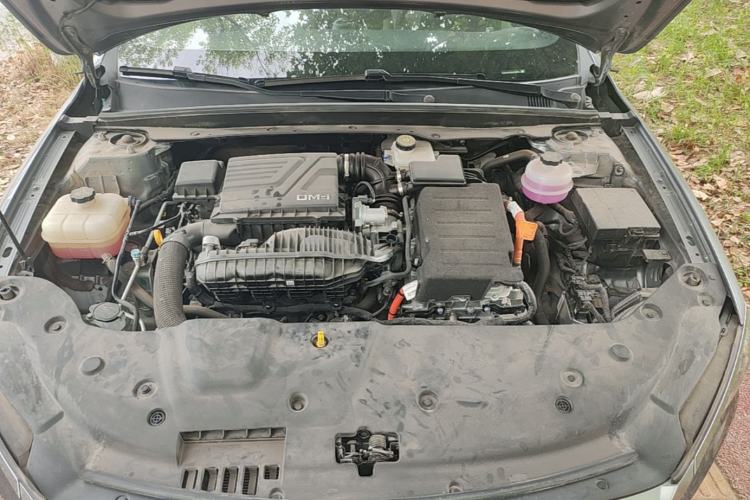 Used BYD Qin PLUS 2024 HONOR Edition DM-i 55KM Leading Model Engine Bay