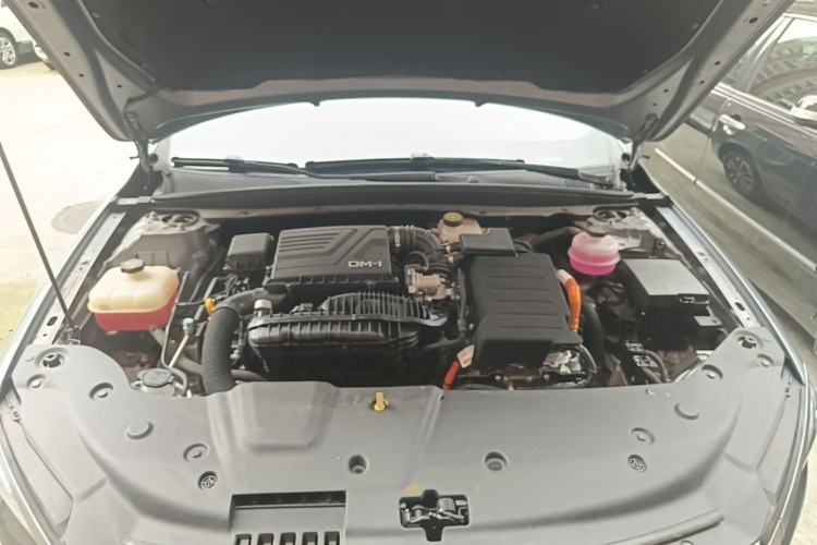 Used BYD Qin PLUS 2024 HONOR Edition DM-i 55KM Leading Model Engine Bay